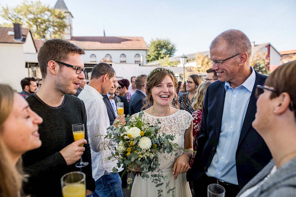 reportage Katharina und Sebastian – Spaß ohne Ende auf der Polterhochzeit 24