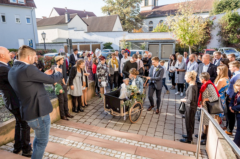 reportage Katharina und Sebastian – Spaß ohne Ende auf der Polterhochzeit 7