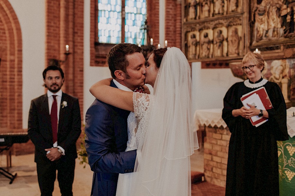 reportage Strandhochzeit in Warnemünde 19