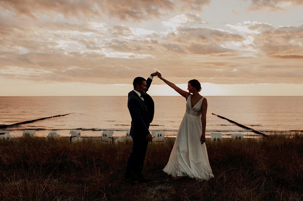 reportage Strandhochzeit in Warnemünde 46