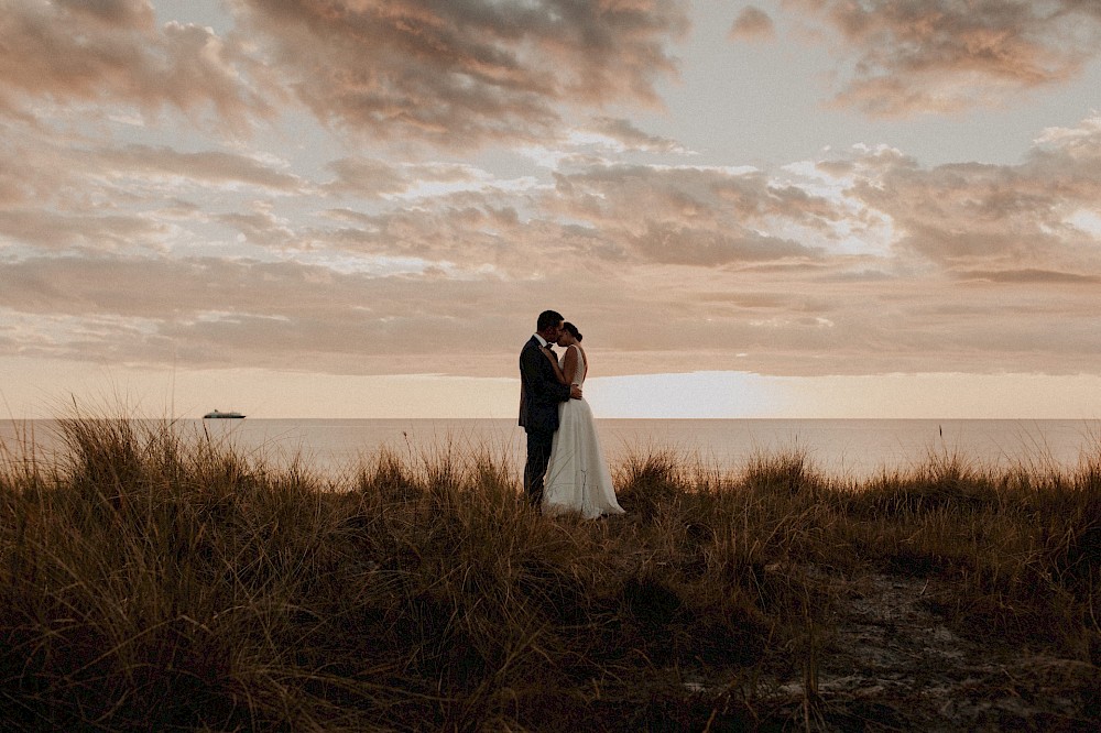 reportage Strandhochzeit in Warnemünde 48