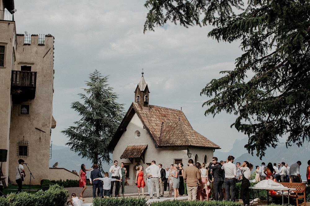 reportage Wunderbare Hochzeit im Schloss Freudenstein 38