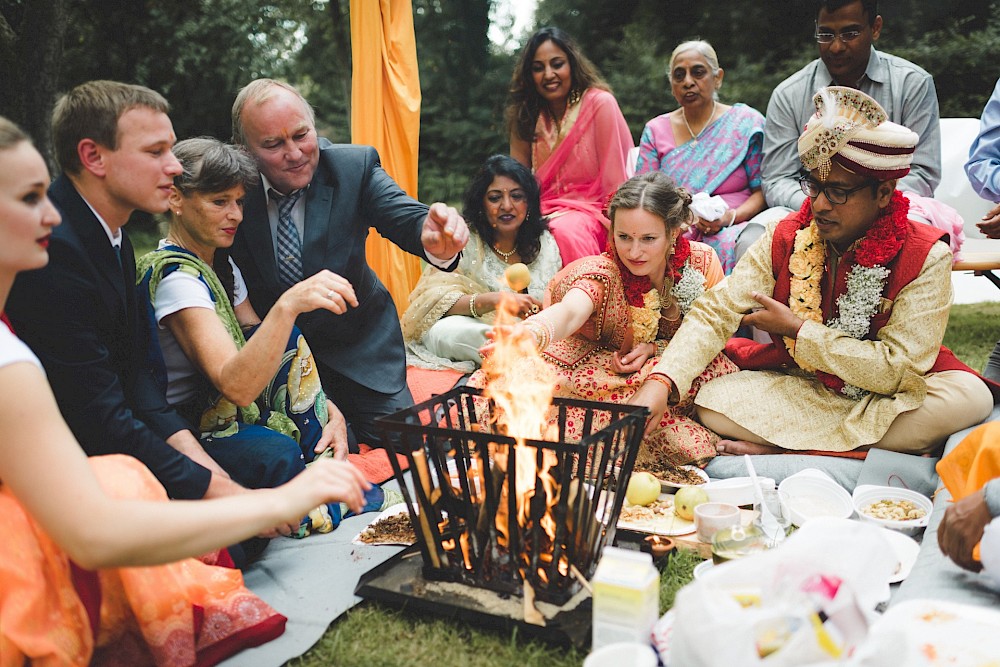 reportage Indische Hochzeit im eigenen Garten 16
