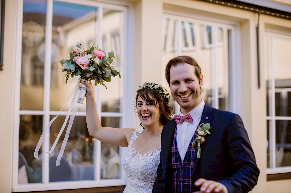 reportage Wunderschöne Hochzeit in Gunzenhausen und Ansbach 36