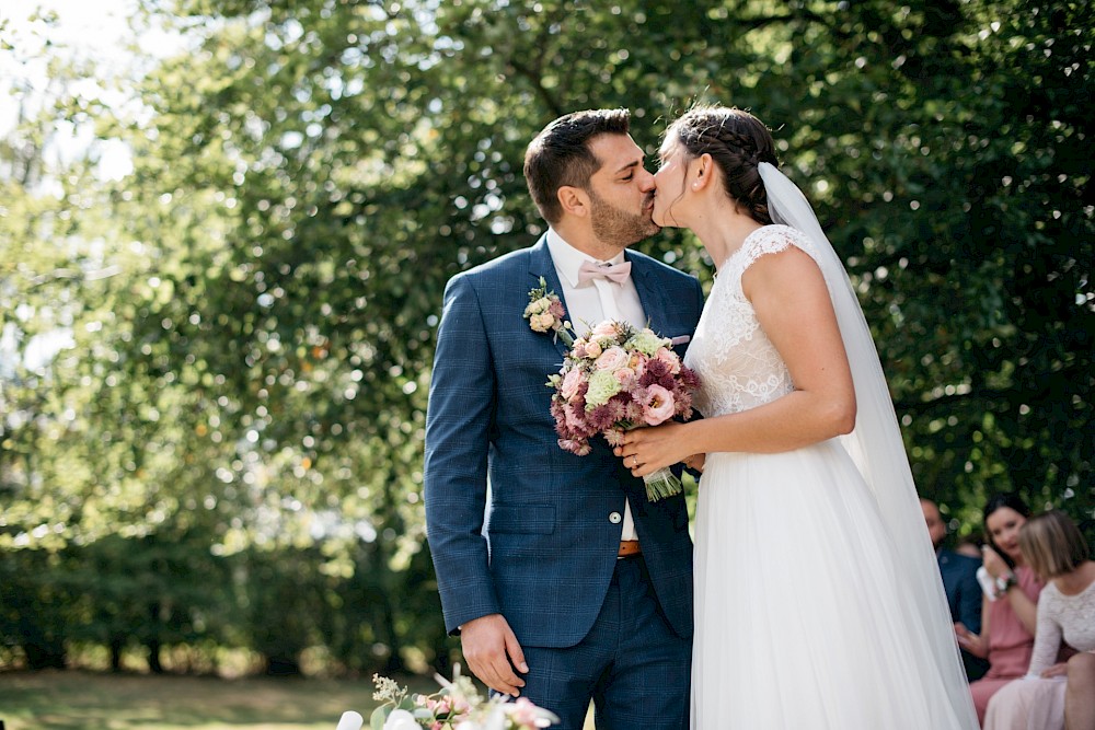 reportage HOCHZEIT UND FEIER AUF DEM LANDGUT STÜTTEM 22