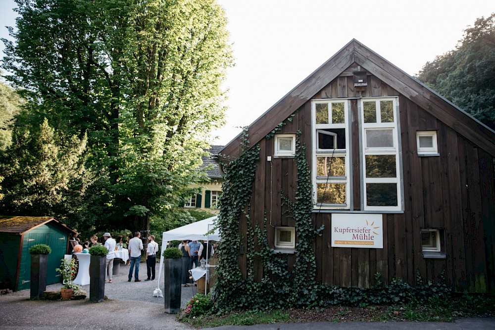 reportage FREIE TRAUUNG IN DER KUPFERSIEFER MÜHLE 49