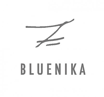 Logo Veronika BLUENIKA