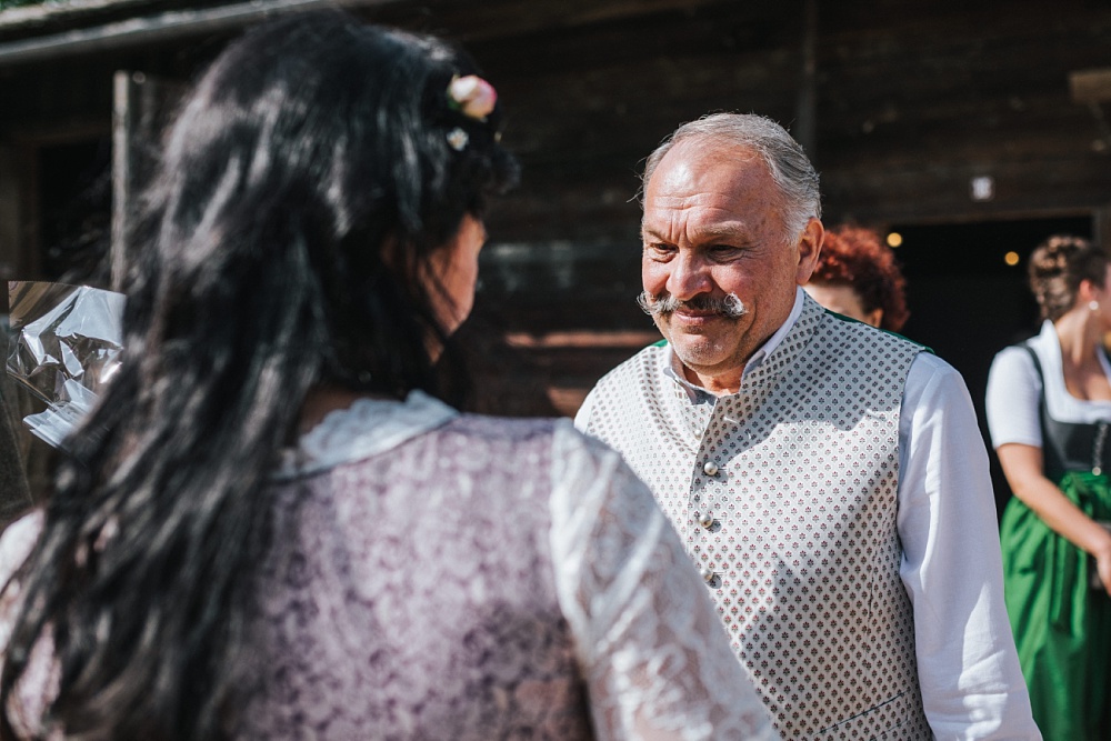 reportage Trachtenhochzeit im Museumsdorf Tittling 16