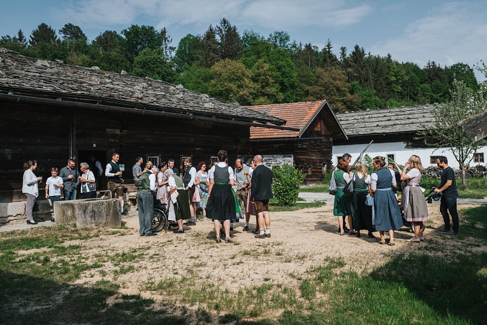 reportage Trachtenhochzeit im Museumsdorf Tittling 19