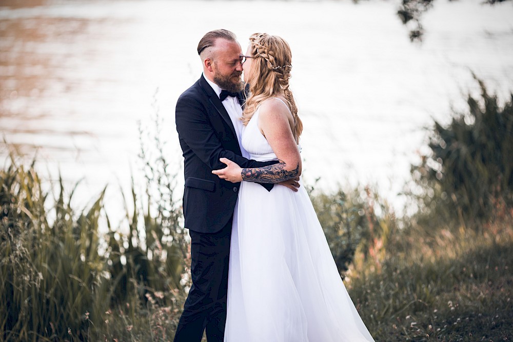 reportage Katja & René - Sommerhochzeit an der Saale 10