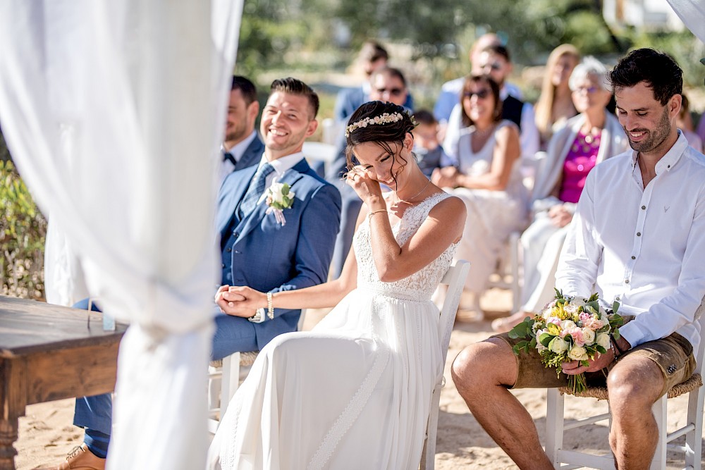 reportage Strandhochzeit von Lisa und Daniel in Zypern 26