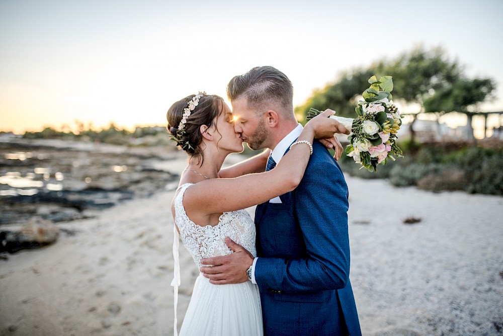 reportage Strandhochzeit von Lisa und Daniel in Zypern 44