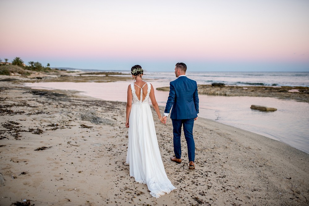 reportage Strandhochzeit von Lisa und Daniel in Zypern 49