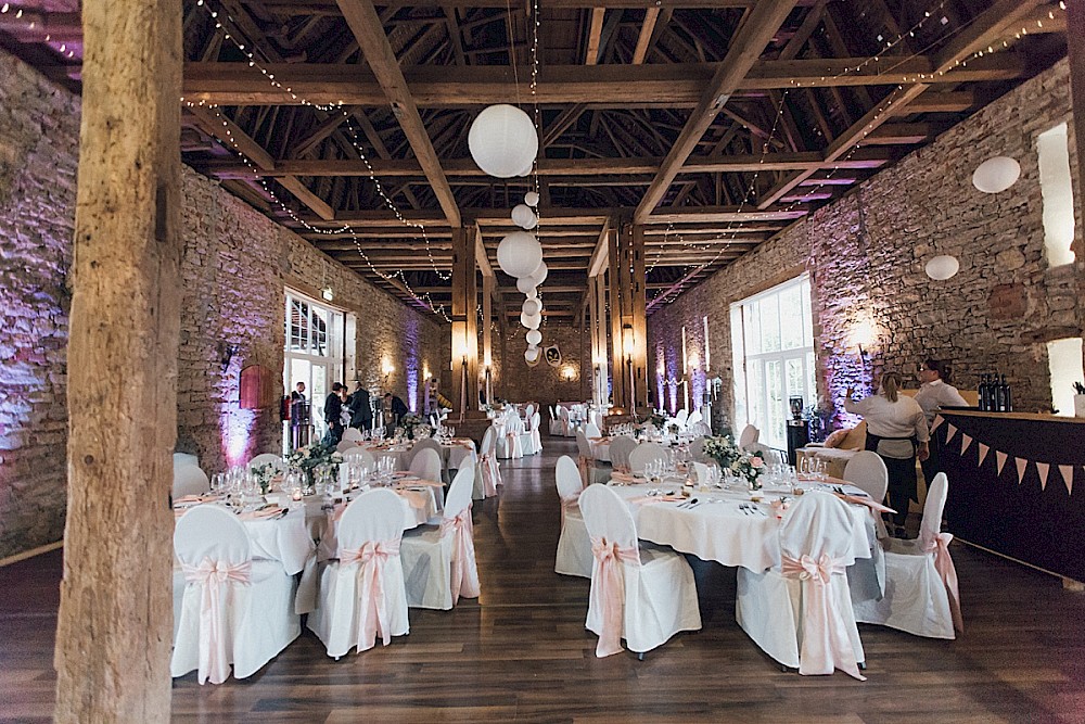 reportage Scheunenhochzeit auf Schloss Assumstadt 17