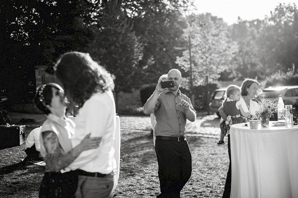 reportage Spätsommerliche Hochzeit  in Erfurt - Forsthaus Willrode 56