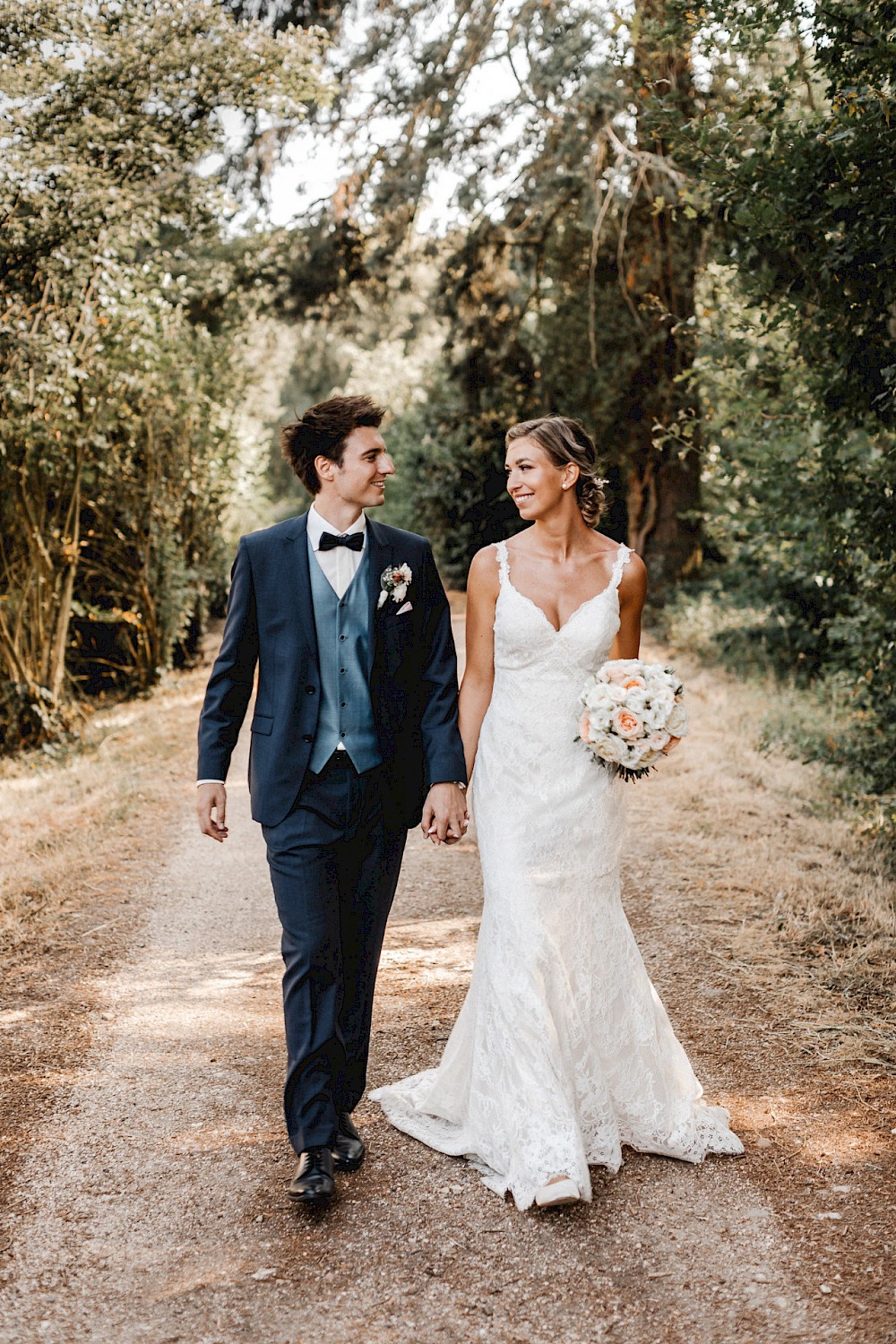 reportage Sommerhochzeit auf Burg Heimerzheim 30