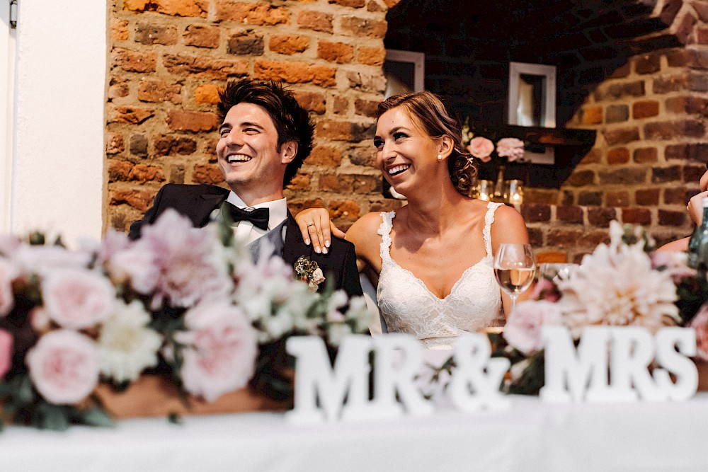 reportage Sommerhochzeit auf Burg Heimerzheim 47