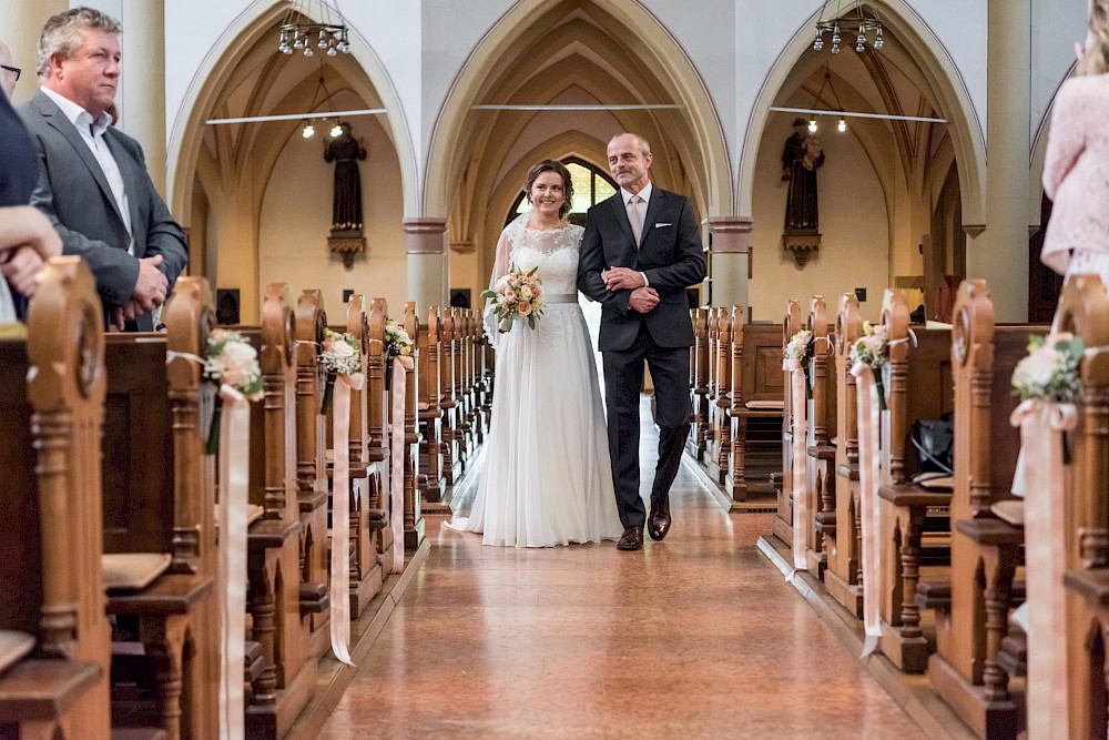 reportage Märchenhochzeit über dem Rheintal 12