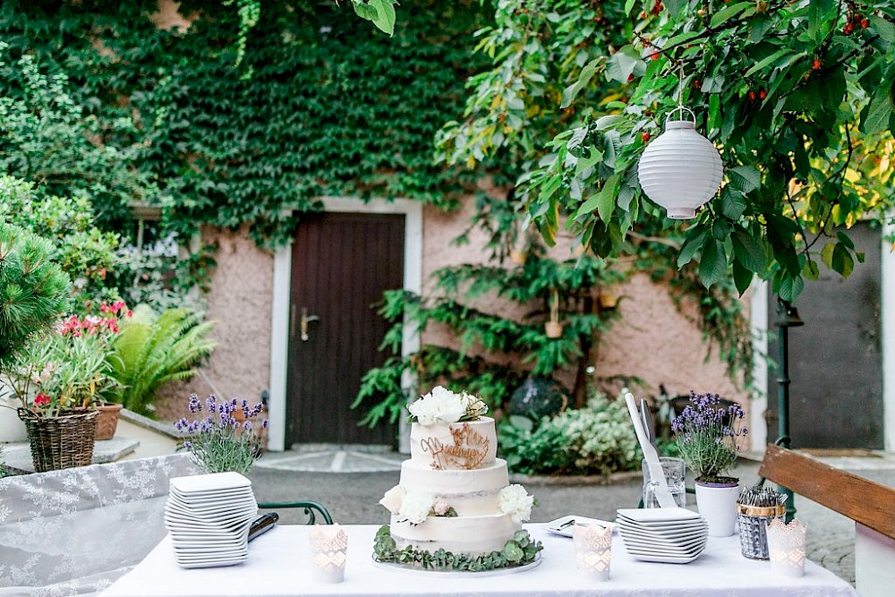 reportage Scheunenhochzeit im Vintage-Look 17