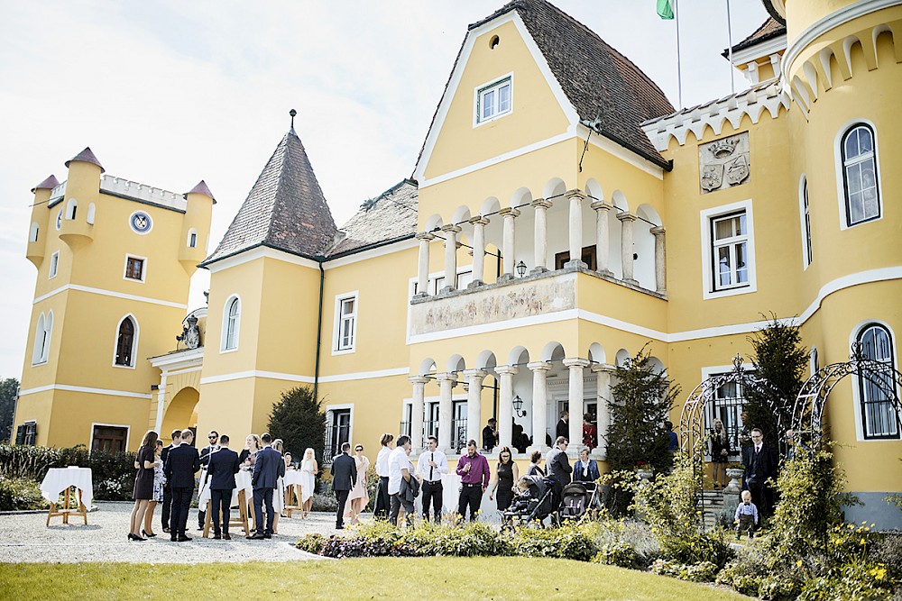 reportage Herbsthochzeit auf Schloss Georgi 21