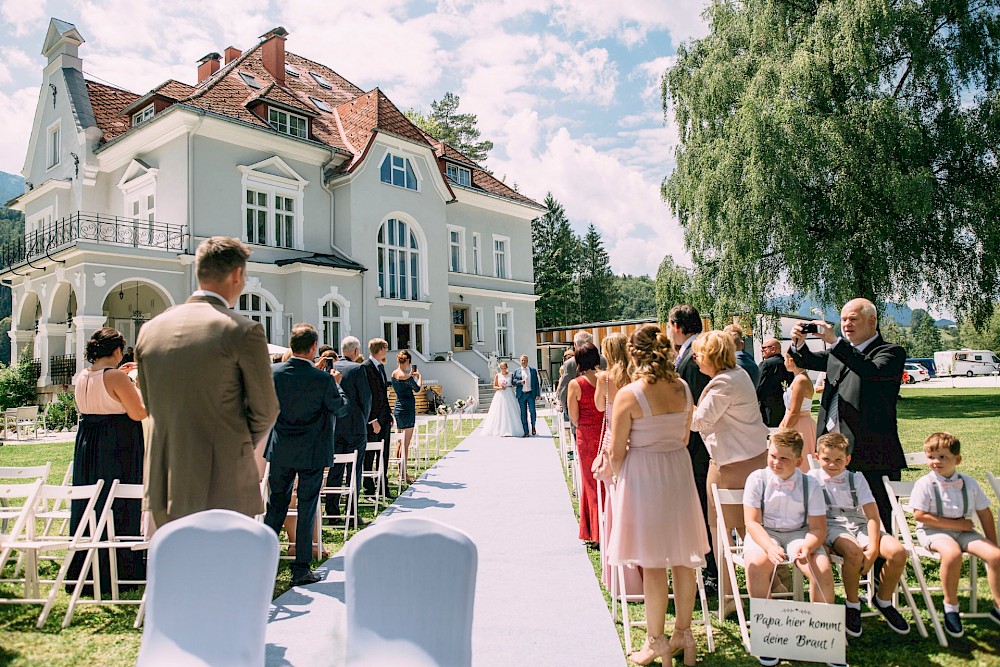 reportage Zauberhaft...Hochzeit in der Villa Bergzauber 15