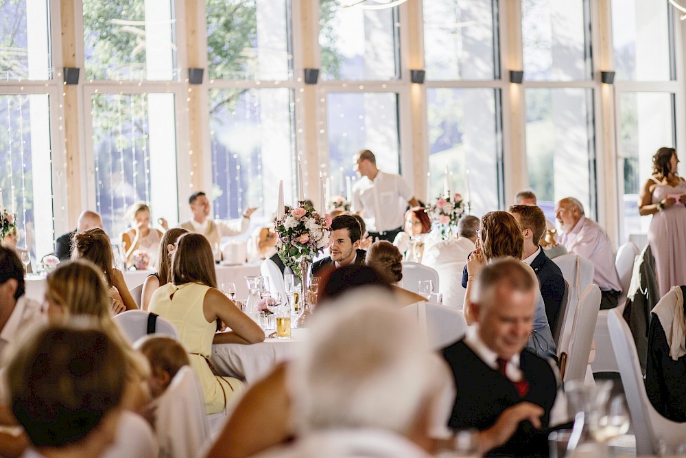 reportage Zauberhaft...Hochzeit in der Villa Bergzauber 36