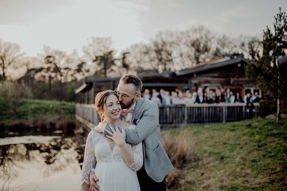 reportage Landhotel Voshövel | Moderne Landhochzeit mit viel Gefühl 56