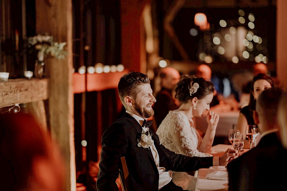 reportage Dezemberhochzeit im Moarhof am Samerberg 54