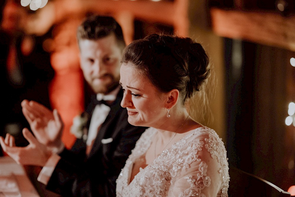 reportage Dezemberhochzeit im Moarhof am Samerberg 55