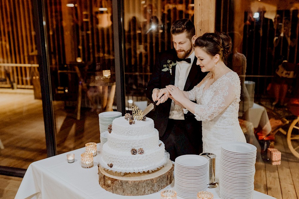 reportage Dezemberhochzeit im Moarhof am Samerberg 57