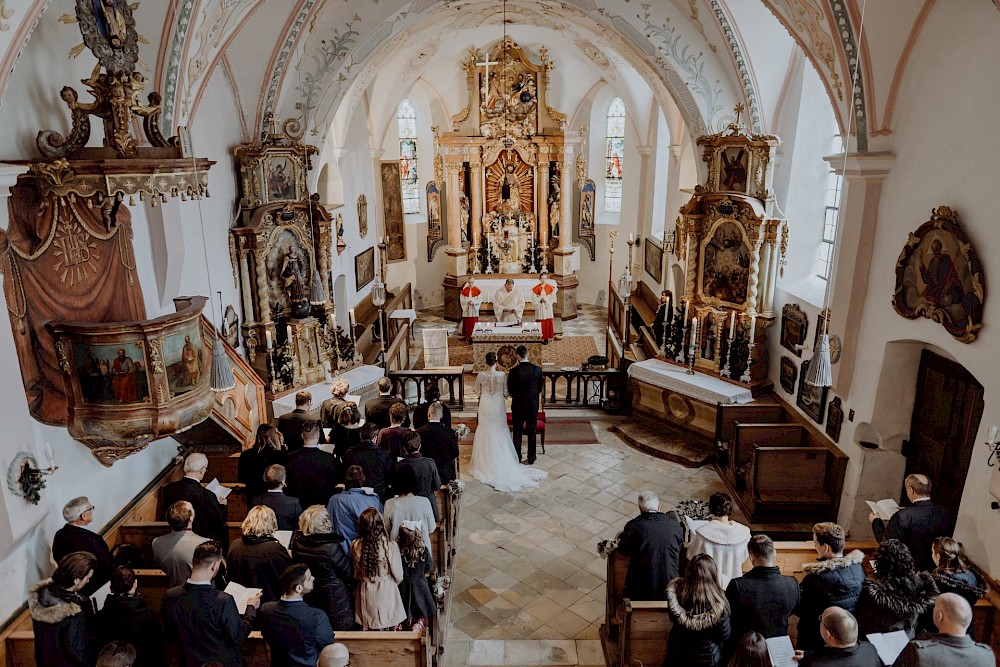 reportage Dezemberhochzeit im Moarhof am Samerberg 36