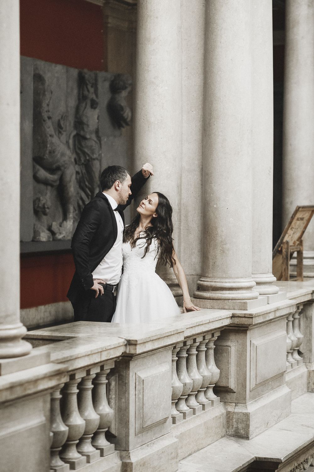 reportage Brautpaar Fotoshooting in einem Schloß 4