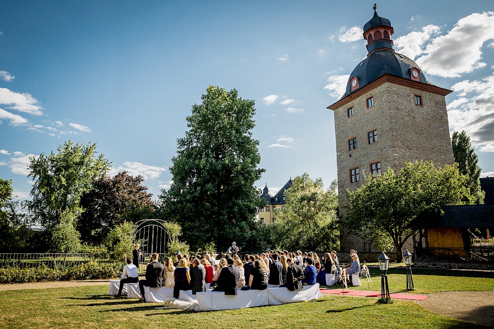 reportage Traumhochzeit auf Schloss Vollrads im Rheingau 43