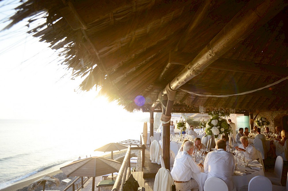 reportage Jana & Robert | Hochzeit in Oia, Santorini 33