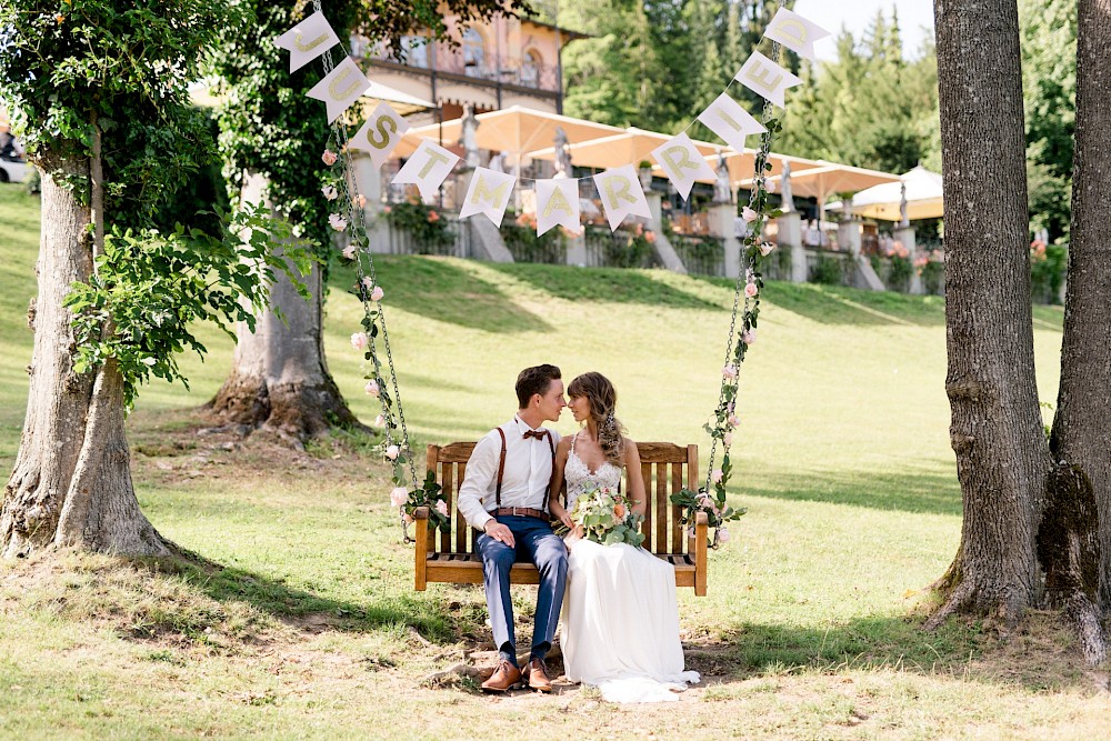 reportage HOCHZEIT IN DER LA VILLA AM STARNBERGER SEE • FREIE TRAUUNG VON SABRINA & VALERI 46