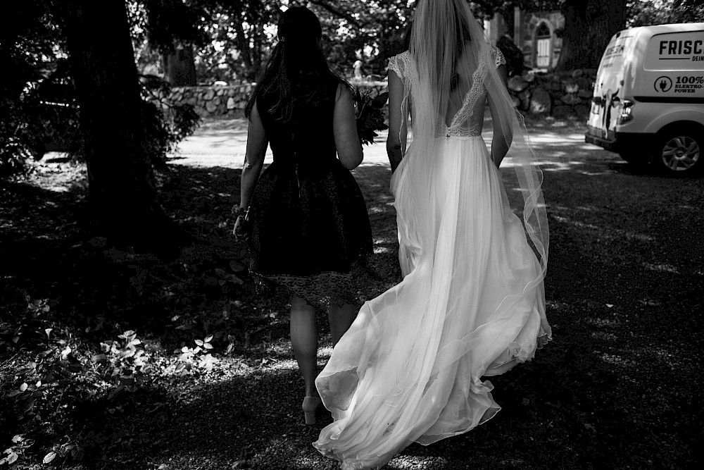 reportage Modern vintage Gutshof Hochzeit 11