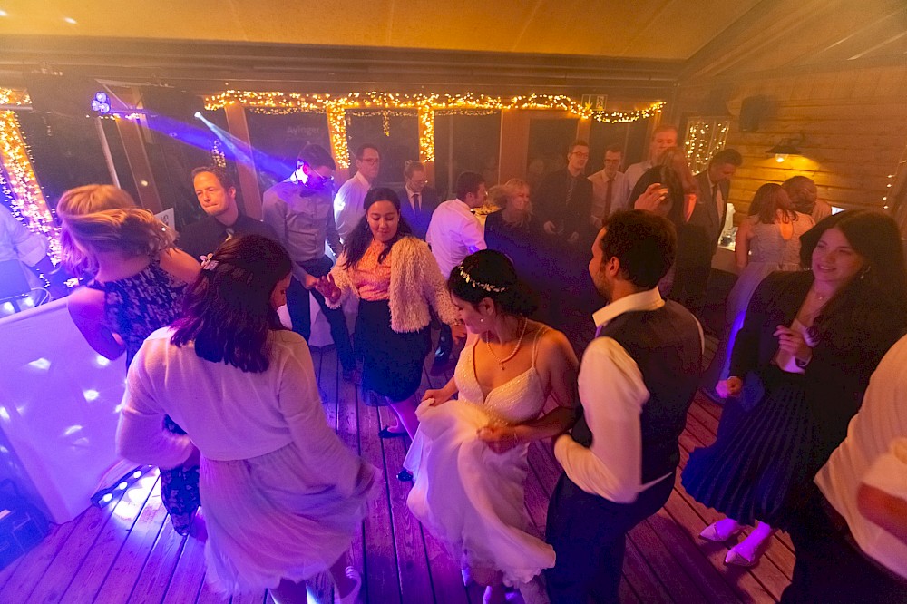 reportage Wunderbare Hochzeit am Deininger Weiher 36