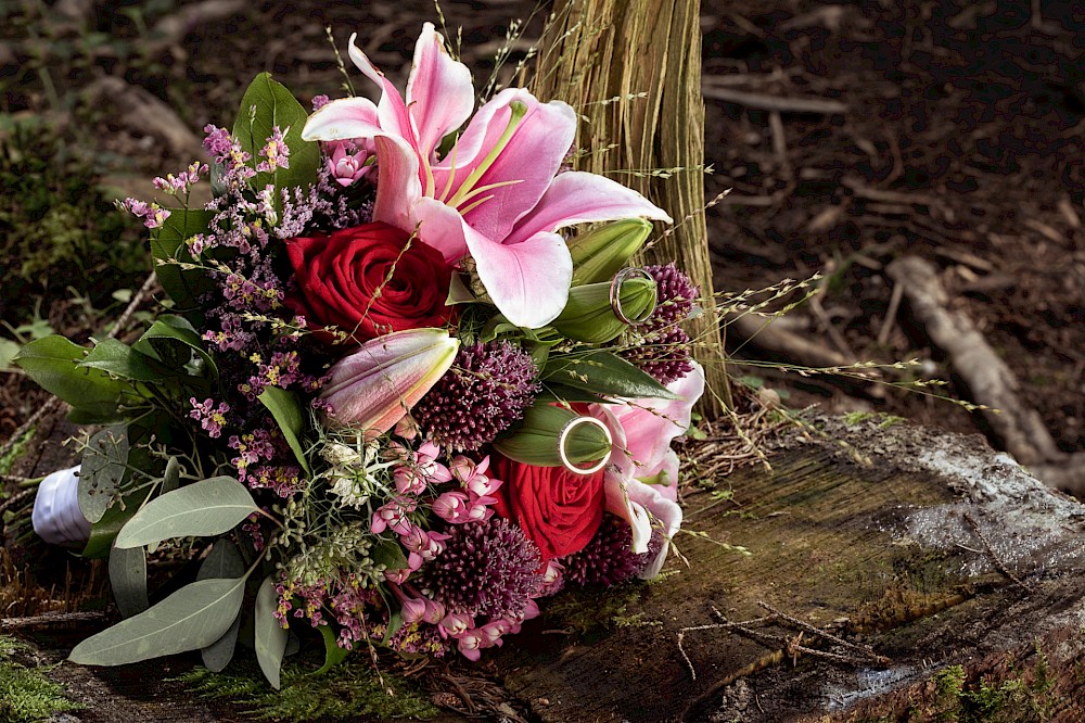 reportage Wunderbare Hochzeit am Deininger Weiher 37